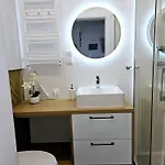 12b Niebieskie Z Basenem Krytym, Odkrytym, Sala Zabaw, Animacjami Поддомбе