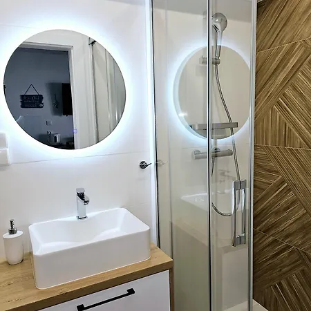 12b Niebieskie Z Basenem Krytym, Odkrytym, Sala Zabaw, Animacjami * Poddąbie