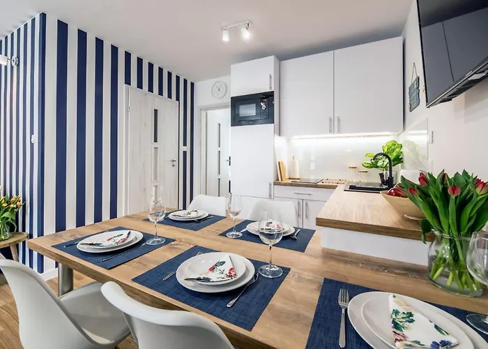 12b Niebieskie Z Basenem Krytym, Odkrytym, Sala Zabaw, Animacjami Apartamento Poddąbie