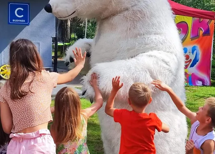 12b Niebieskie Z Basenem Krytym, Odkrytym, Sala Zabaw, Animacjami Apartamento *