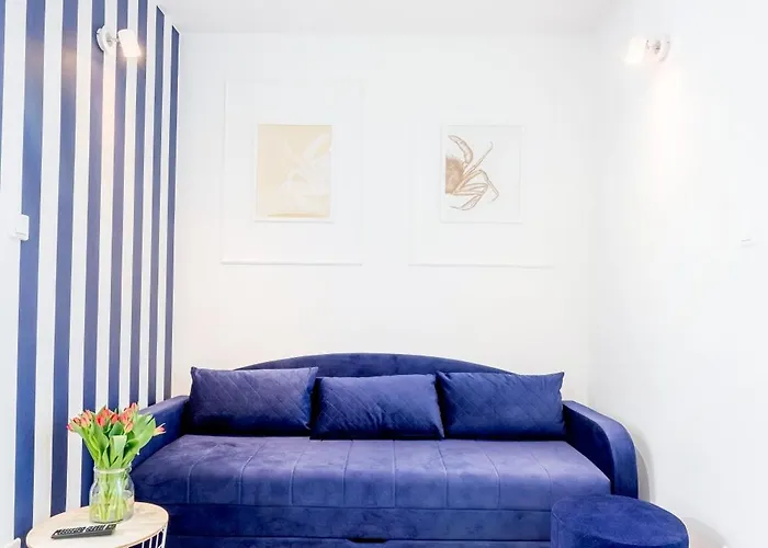 12b Niebieskie Z Basenem Krytym, Odkrytym, Sala Zabaw, Animacjami Поддомбе